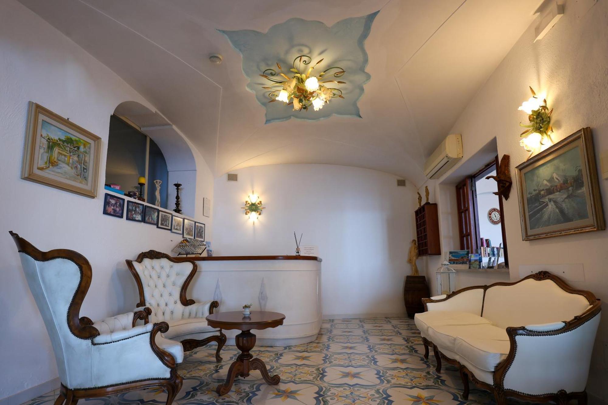 Hotel Residence - Parco Mare Monte Casamicciola Terme Buitenkant foto